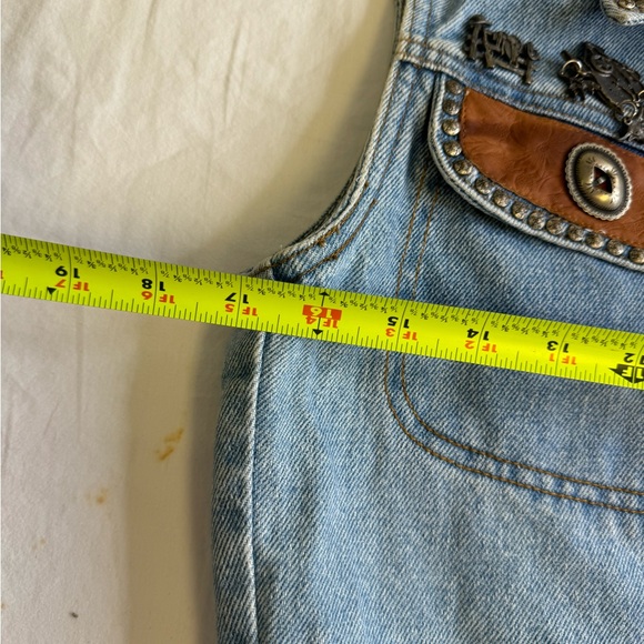 Vintage Streets Ahead Denim Jean Leather Vest Size M 100% Cotton Western Pins - Picture 9 of 15